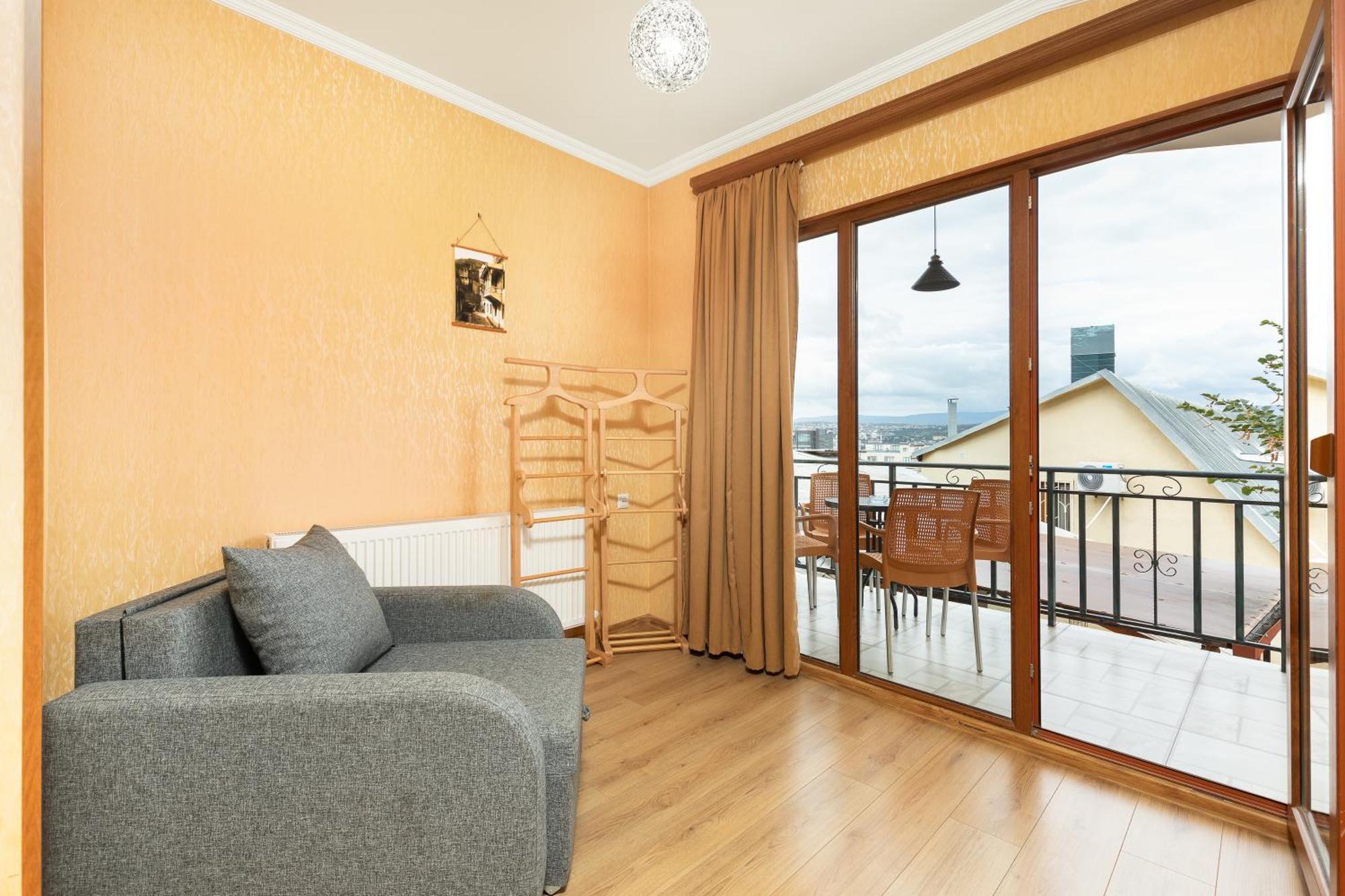 Apartments With Wine Cellar In Old Tbilissi Extérieur photo